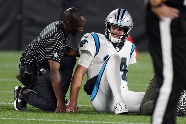 Panthers place Darnold on IR; QB will miss at least 4 games